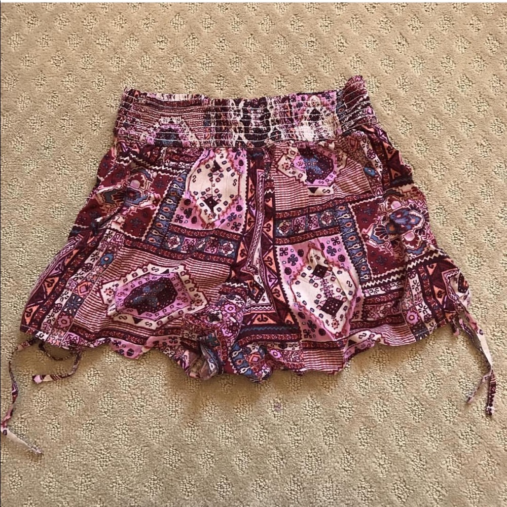 Flowy shorts